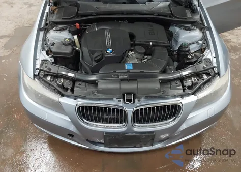 2011 BMW 335I xDrive z USA, uszkodzony, nr VIN WBAPL5C54BA742230